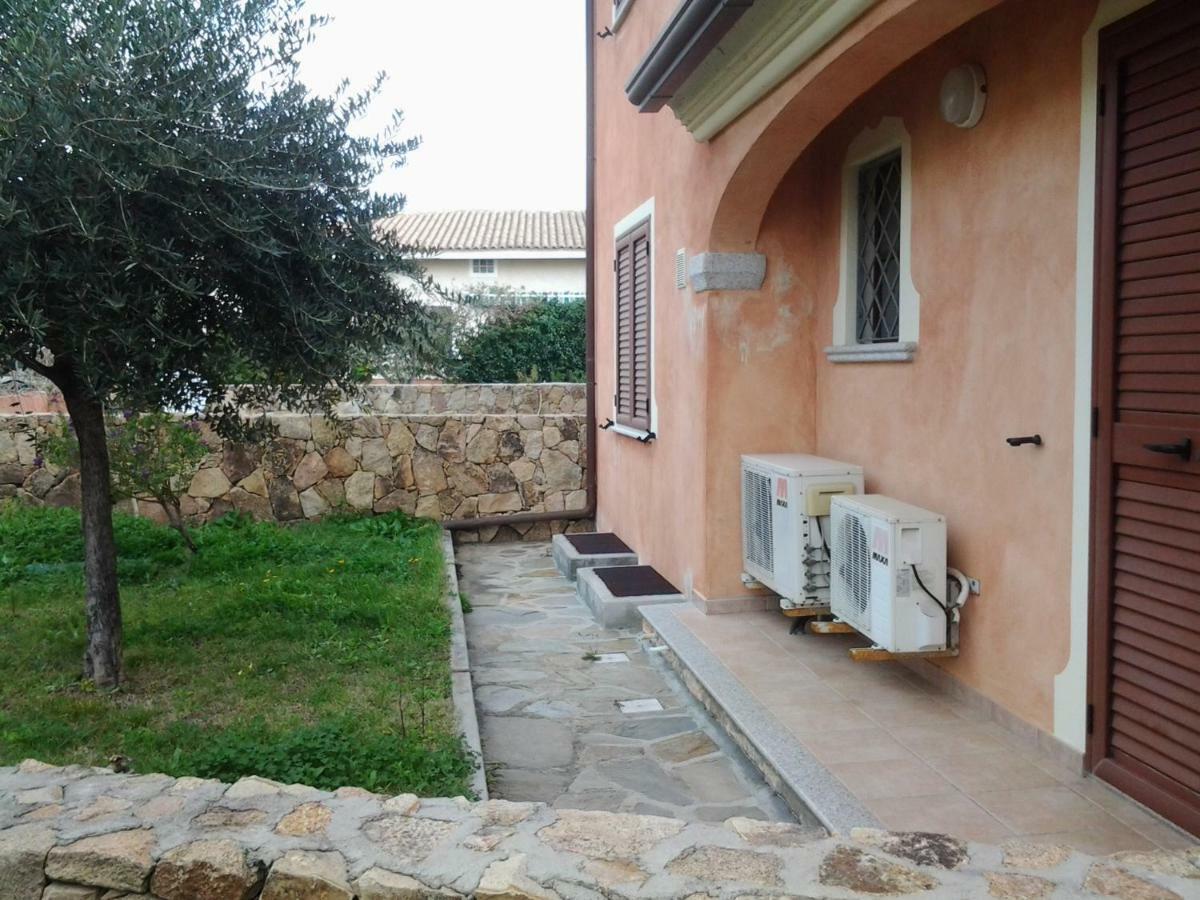 Casa Alice Apartment Budoni Exterior foto